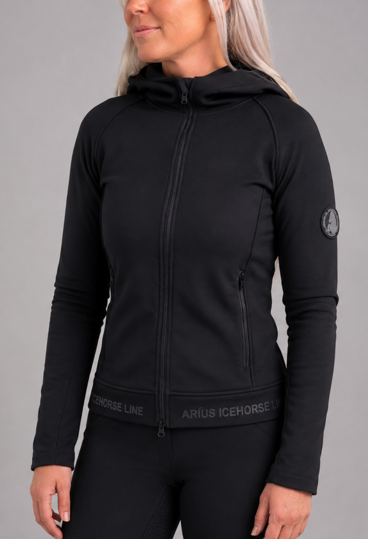 Aríus Fleecejacke mit Kapuze