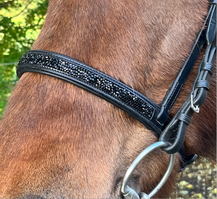 PH deluxe engelsk næserem rockcrystal black - Aríus Icehorse Line