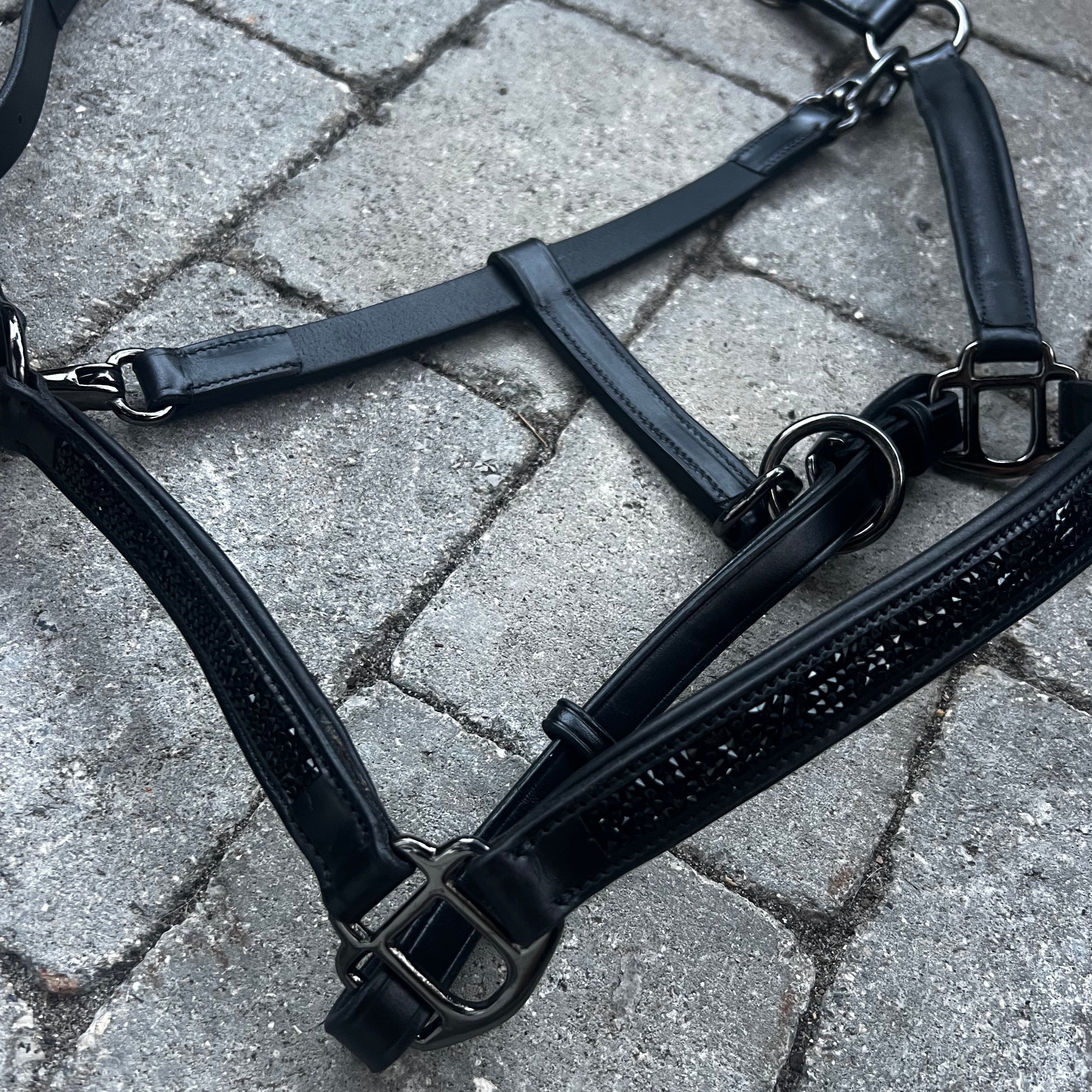 PH grime rockcrystal black - Aríus Icehorse Line