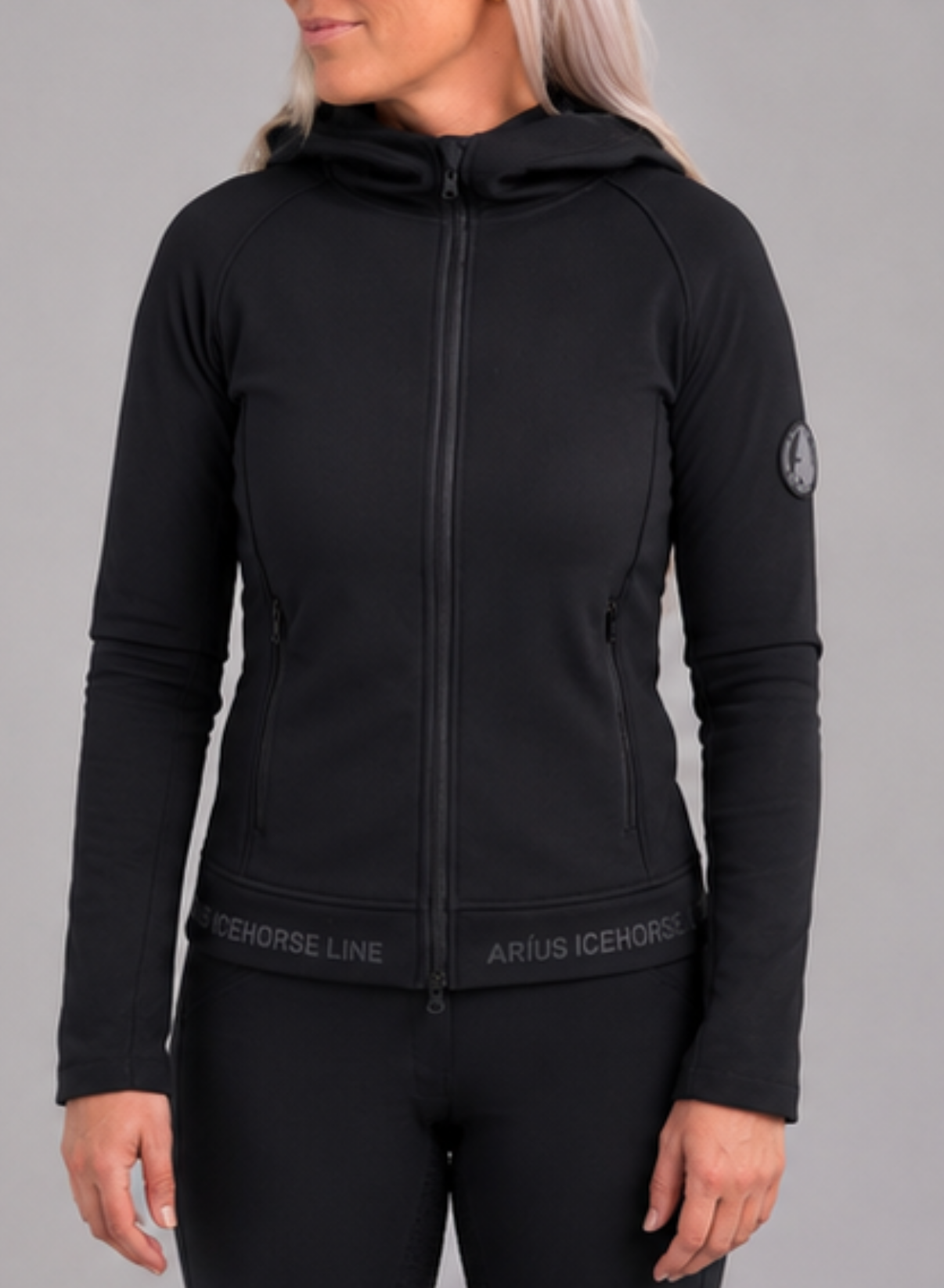 Aríus hooded fleece