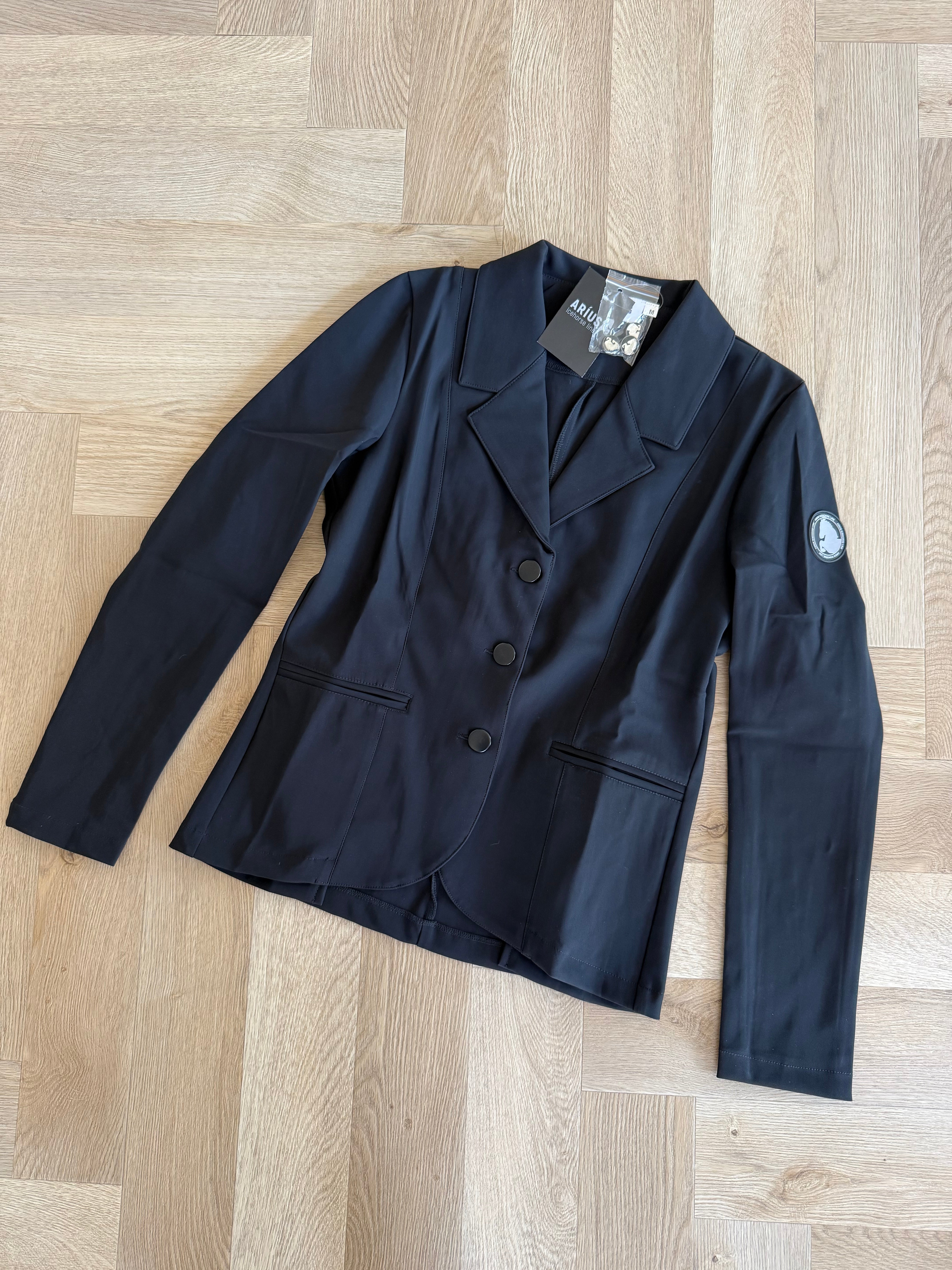 Aríus tecnical stævnejakke, sort - Aríus Icehorse Line