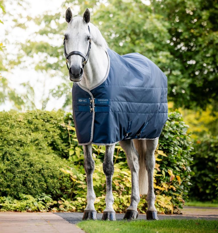 Horseware Rambo Ionic therapy stalddækken 50g - Aríus Icehorse Line