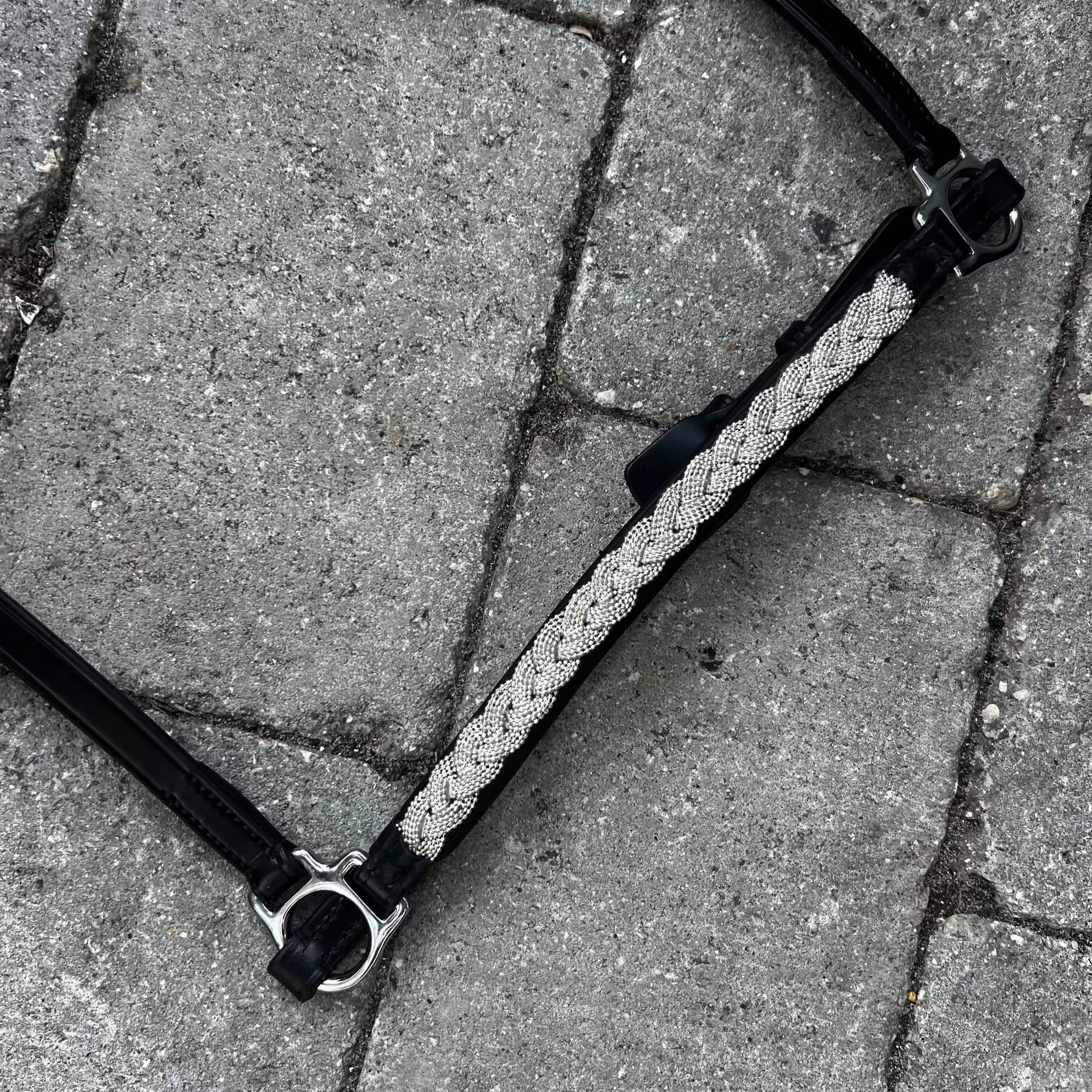 PH deluxe hannoveransk næserem silver braid - Aríus Icehorse Line