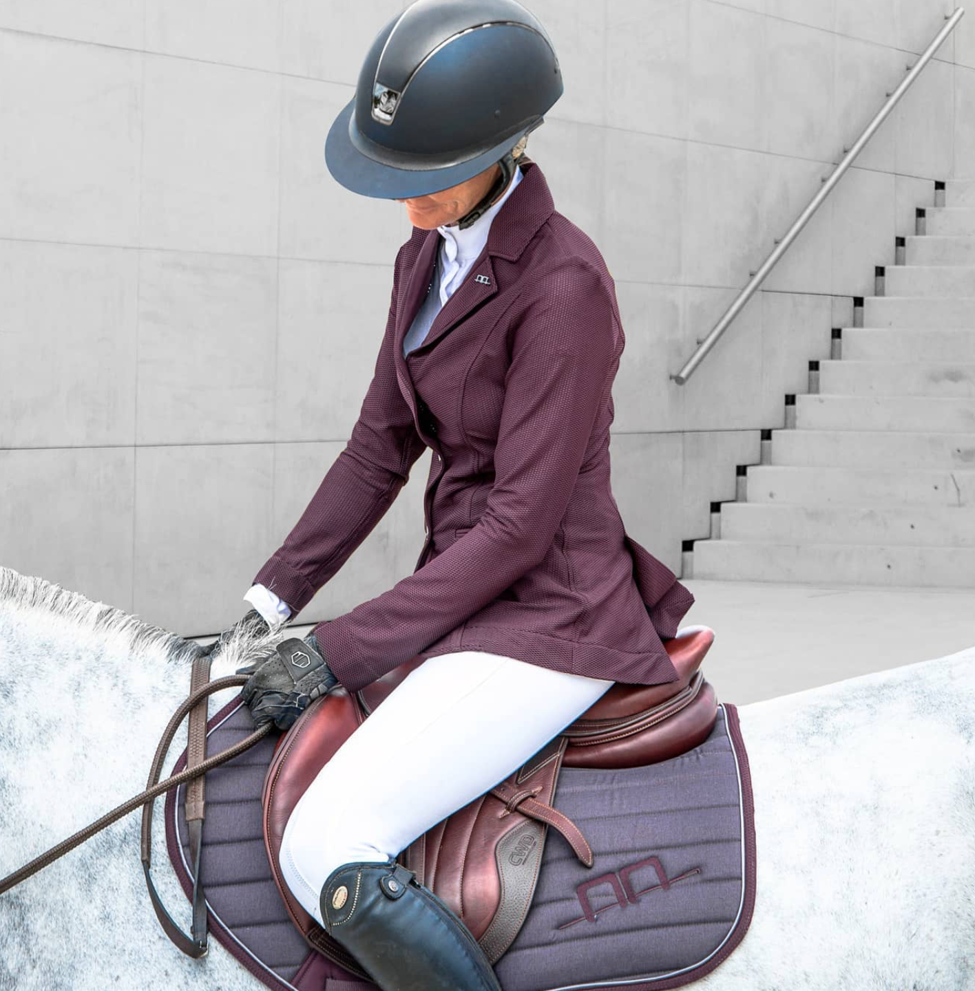 AA PLATINUM MOTION LITE STÆVNEJAKKE, primatova - Aríus Icehorse Line