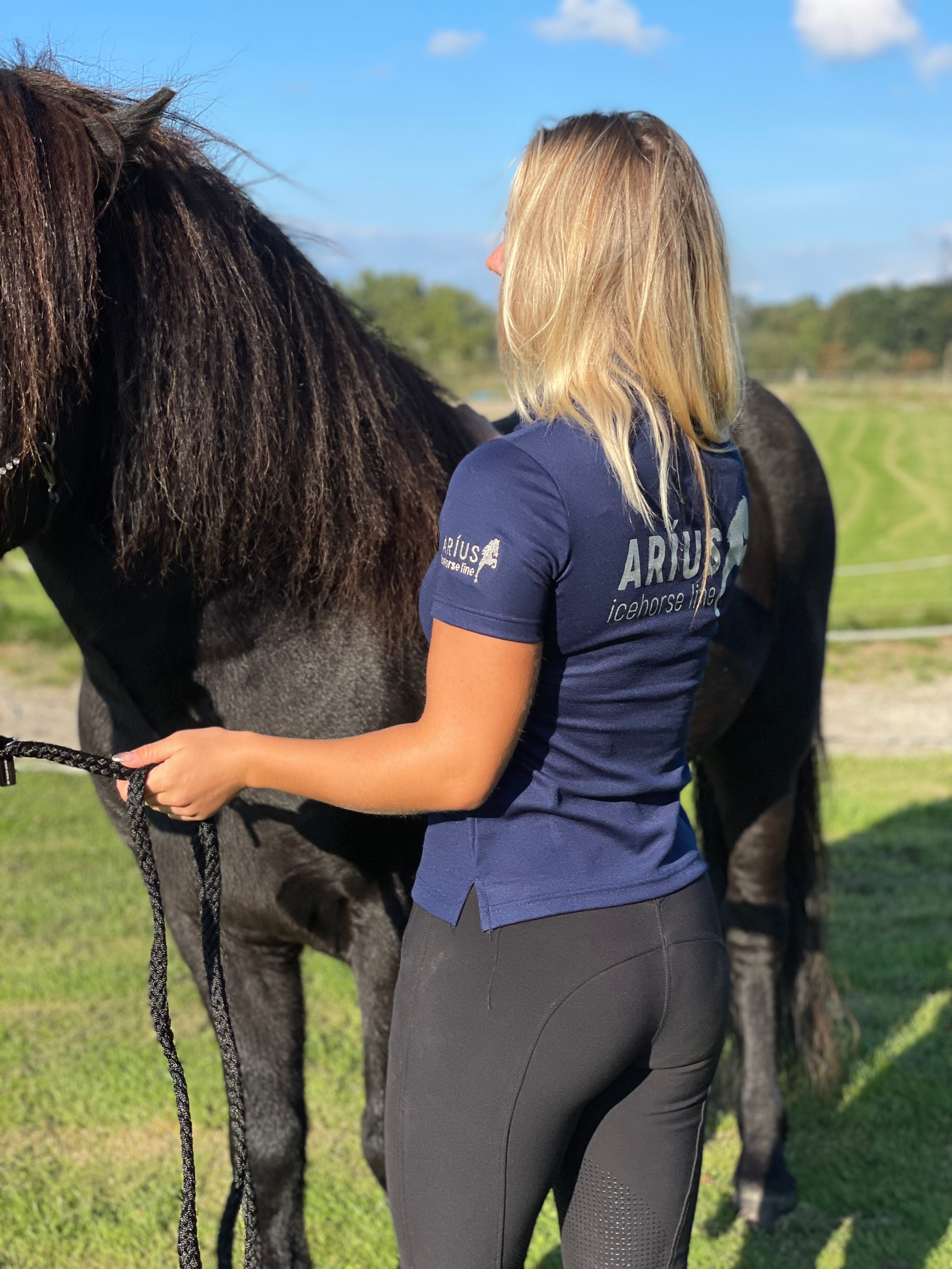 Aríus kortærmet trænings polo navyblå - Aríus