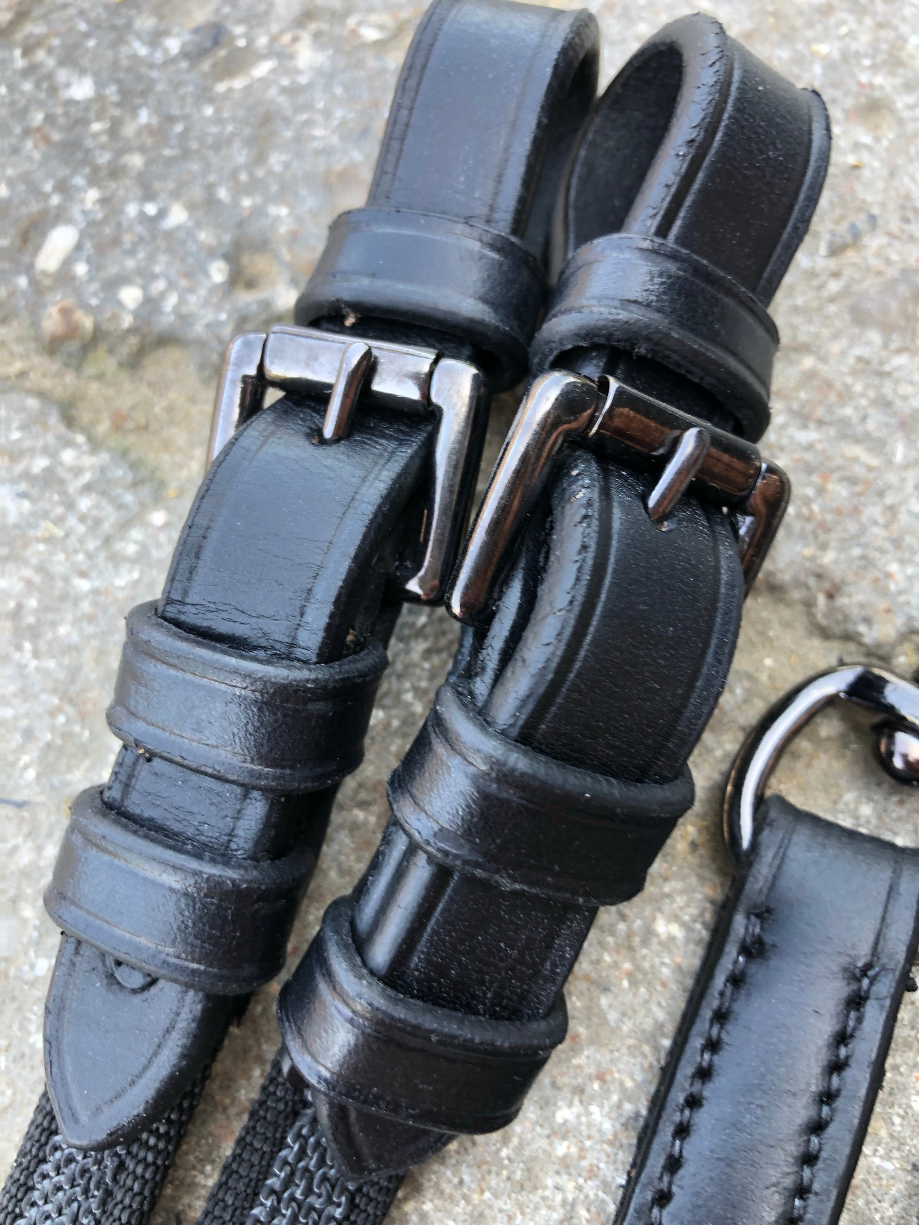 PH webtøjle med stoppere BLACK - Aríus