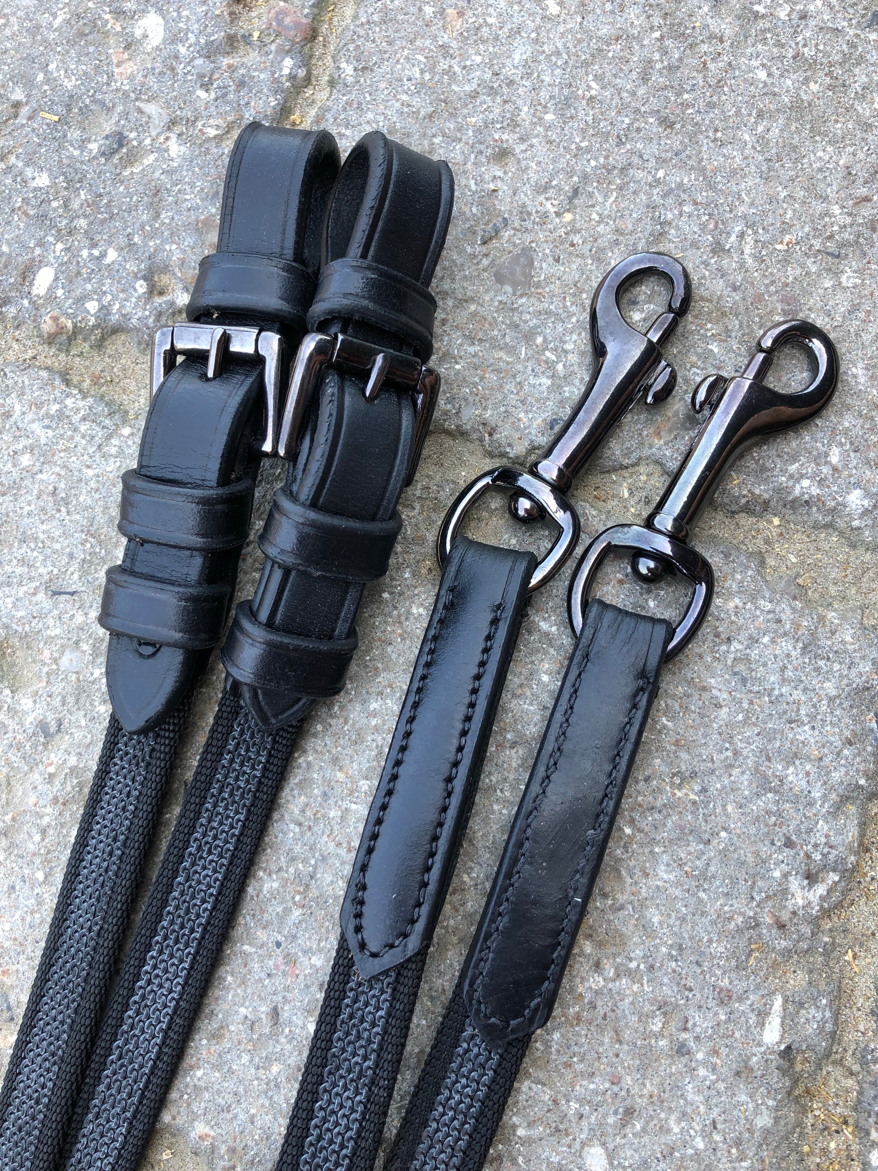 PH webtøjle med stoppere BLACK - Aríus