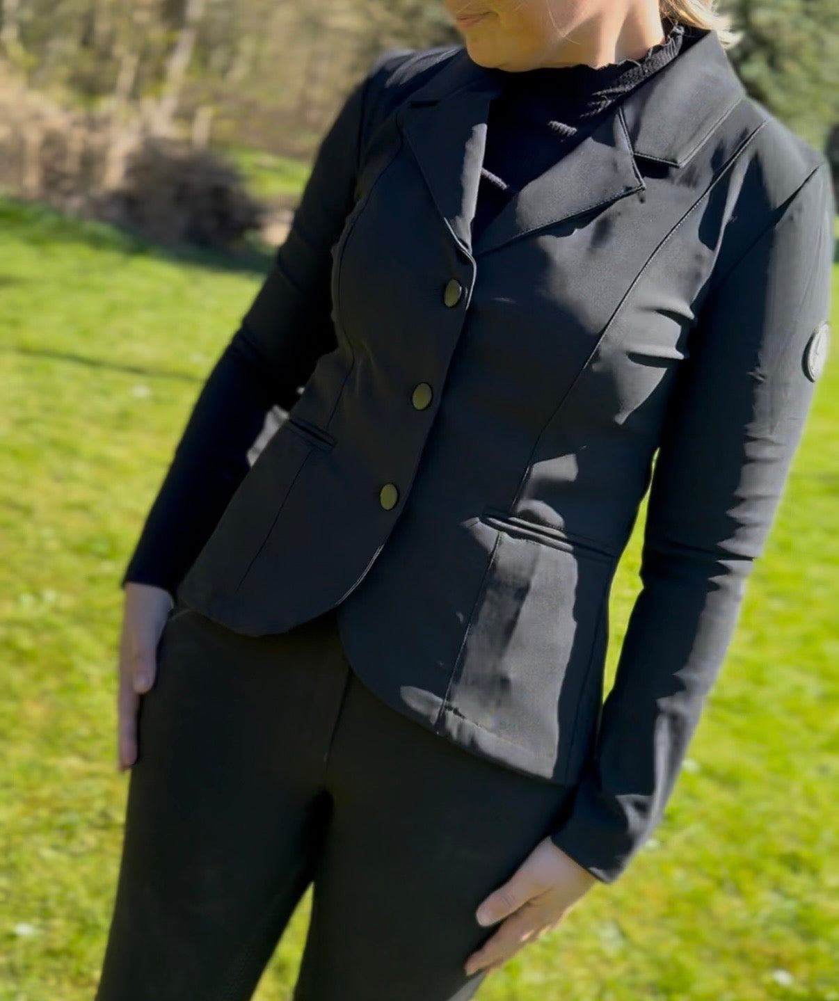 Aríus tecnical stævnejakke, sort - Aríus Icehorse Line