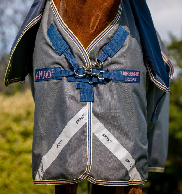 Horseware Amigo Bravo 12 plus Lite 0 gram - Aríus Icehorse Line