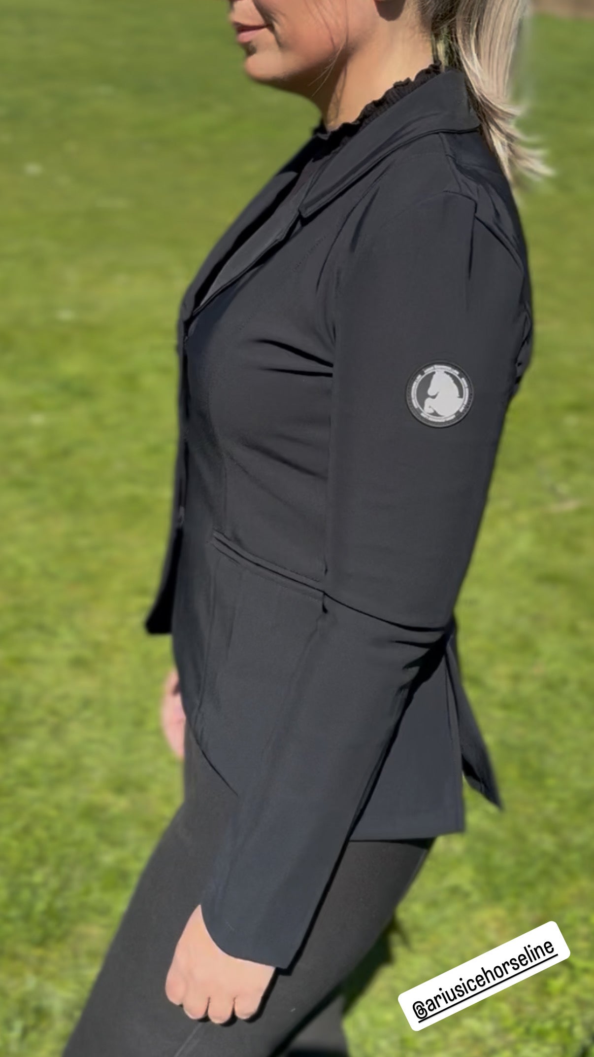 Aríus tecnical stævnejakke, sort - Aríus Icehorse Line