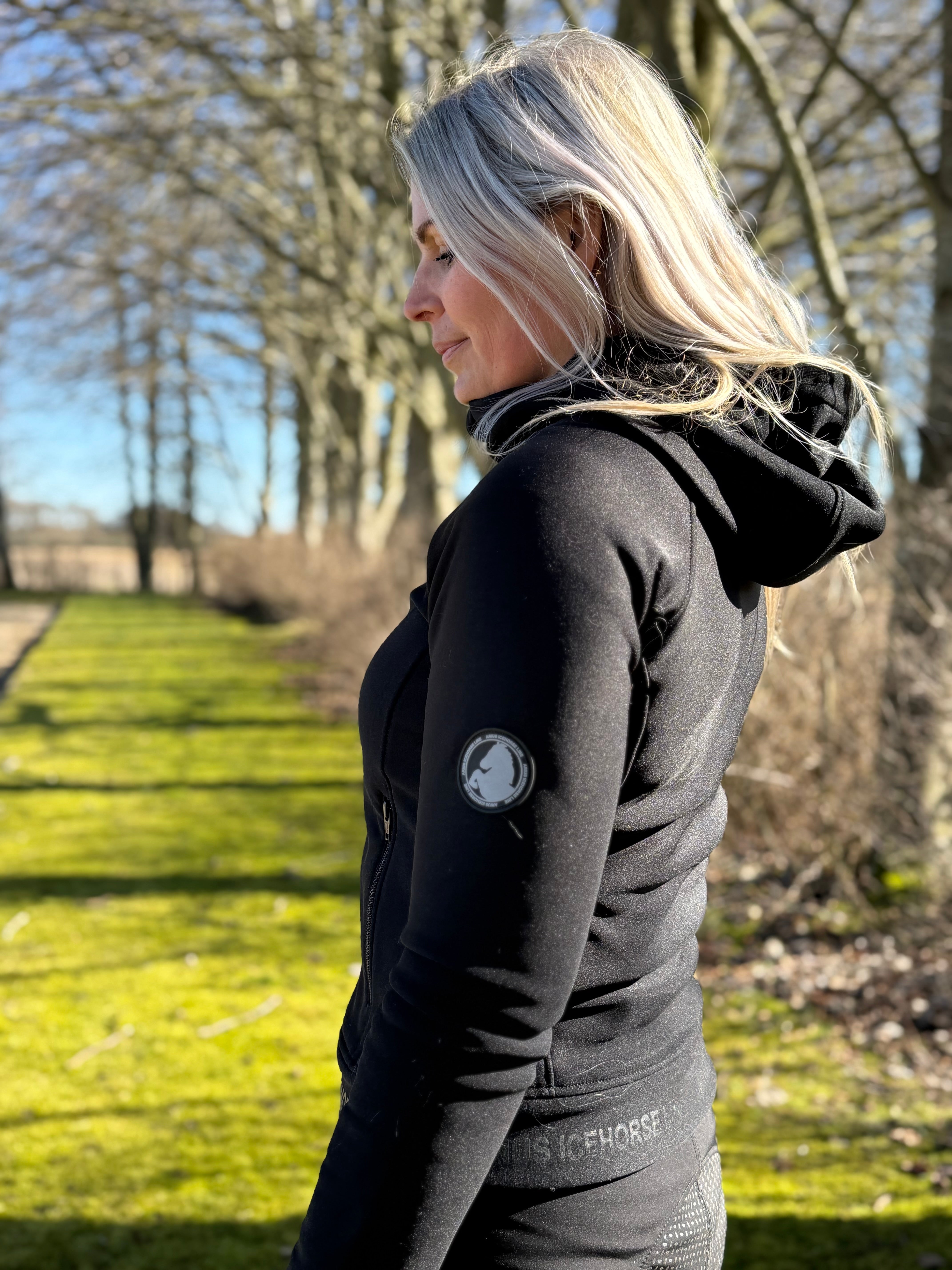 Aríus hooded fleece - Aríus Icehorse Line
