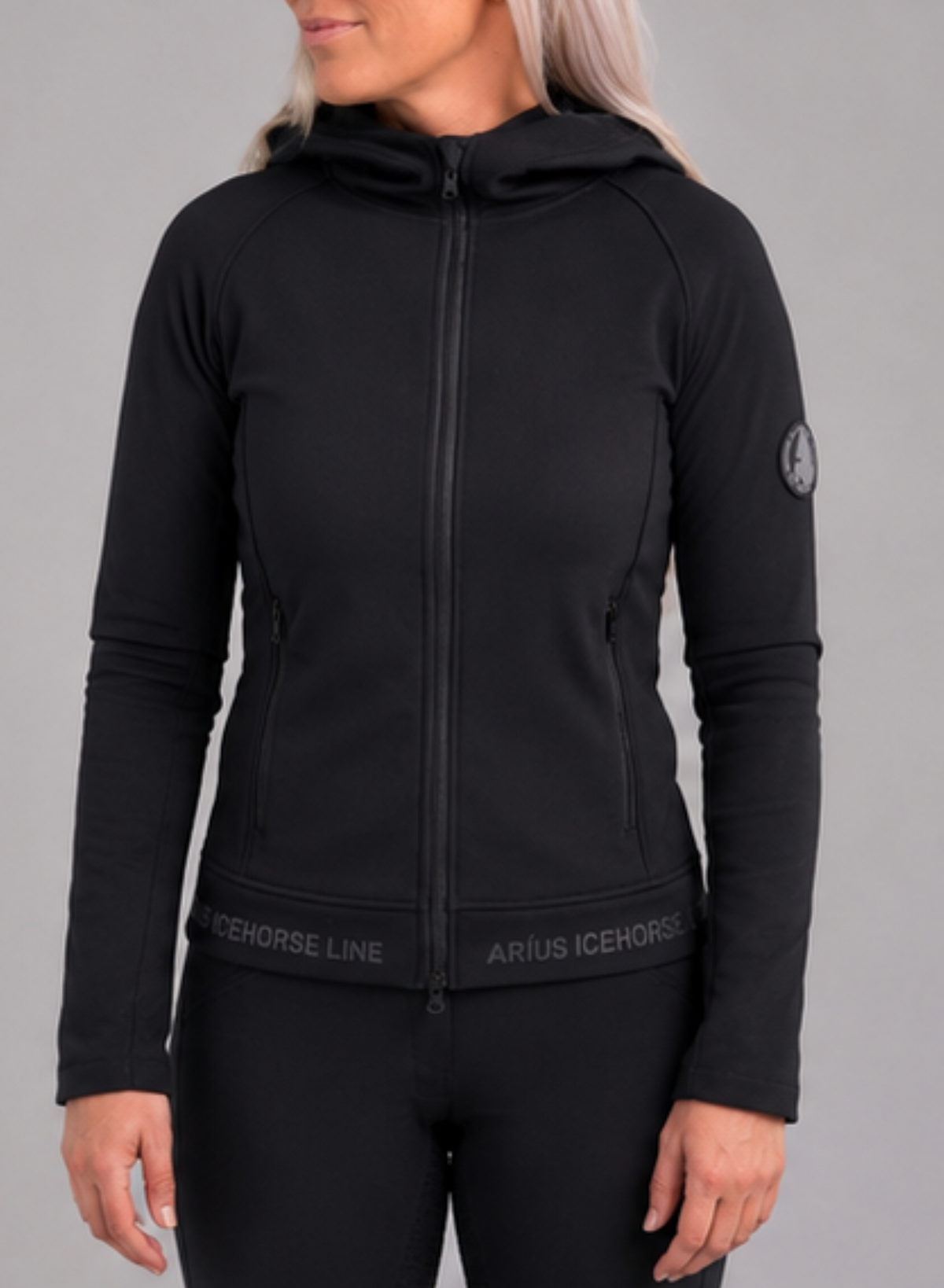 Aríus hooded fleece