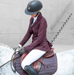 <transcy>AA PLATINUM MOTION LITE COMPETITION JACKET, burgundy</transcy>