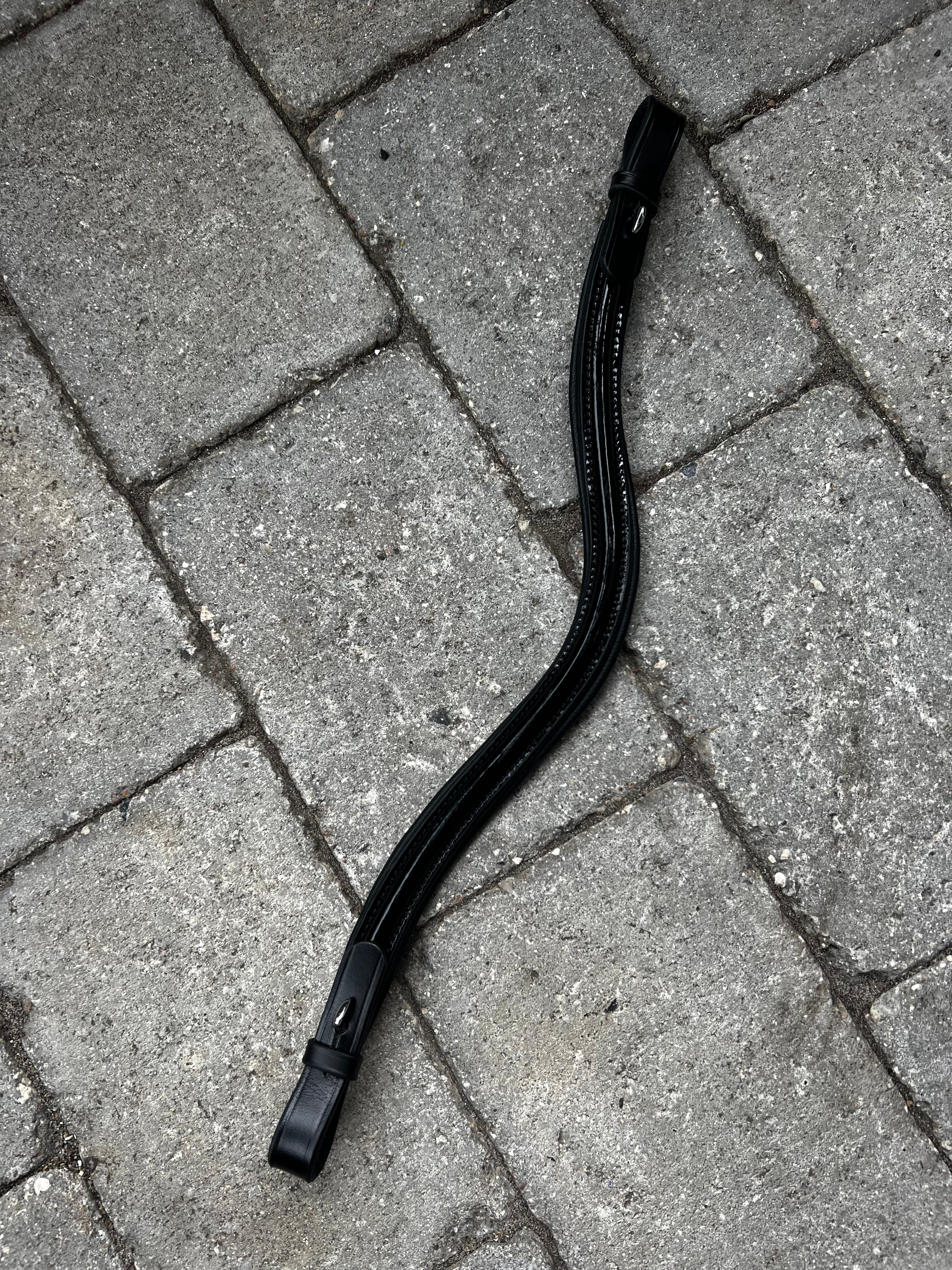 PH deluxe pandebånd plain shine Black - Aríus Icehorse Line