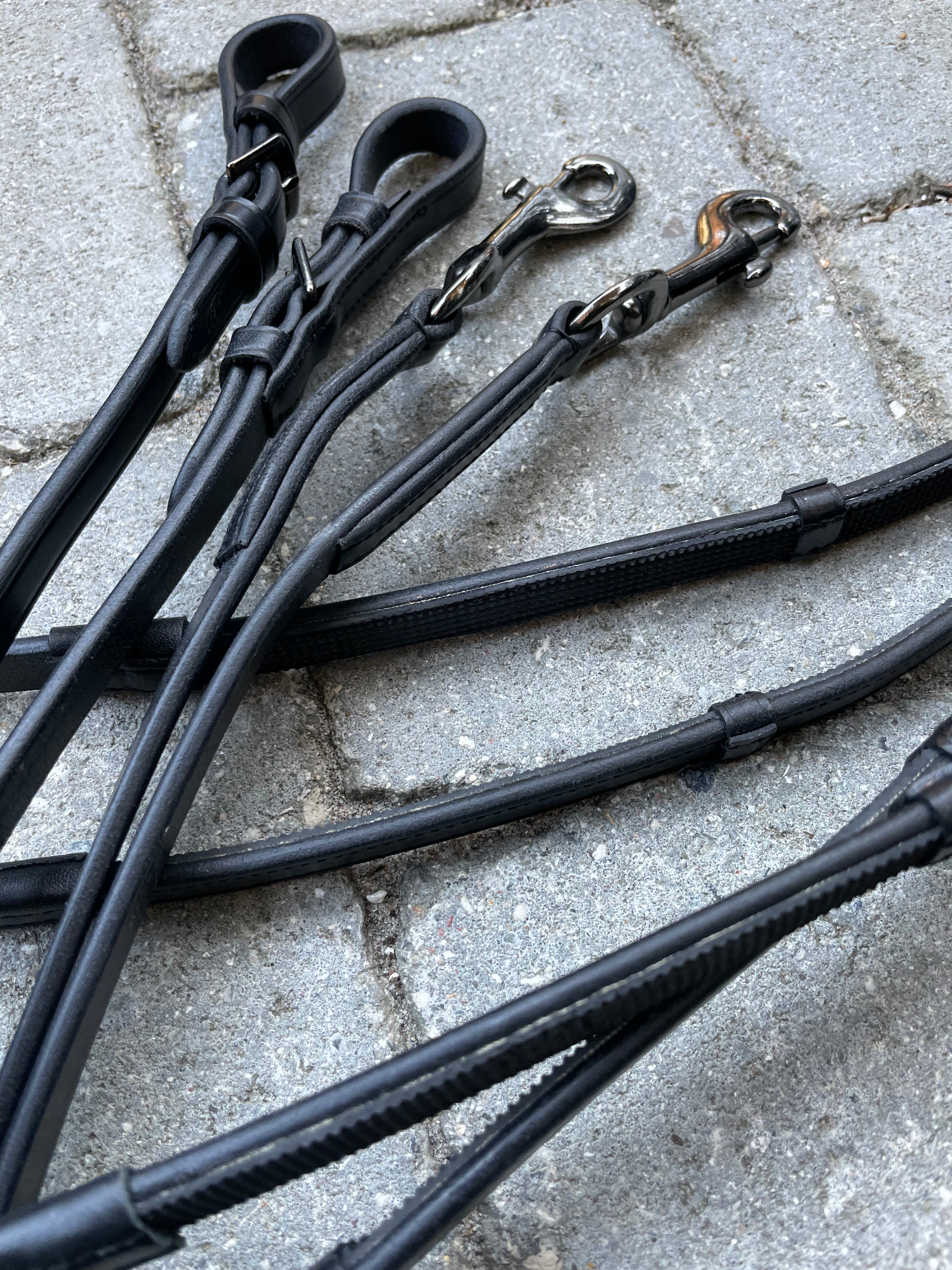 PH luksus lædertøjle med stoppere BLACK - Aríus Icehorse Line