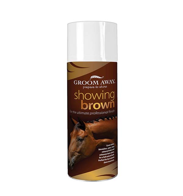Groom away showing brown - Aríus